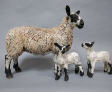 ewe-lambs-sculpture